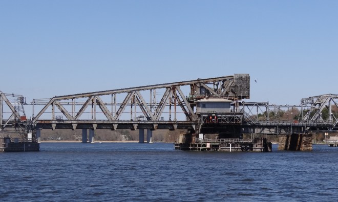 This relic is MUCH older than our anchor chain