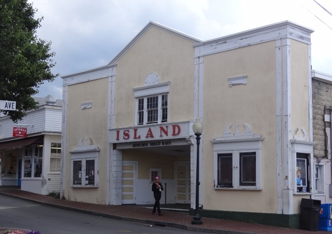 Closed down theater on Circuit Ave, Oak Bluffs