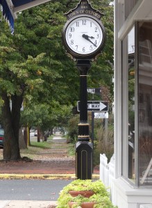 As we sat on a bench I noticed all signs pointed down Market St