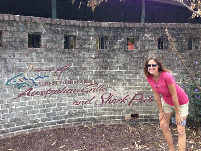 Can you tell you are in golf heaven territory. Didn't eat here; just made a good shot :-)