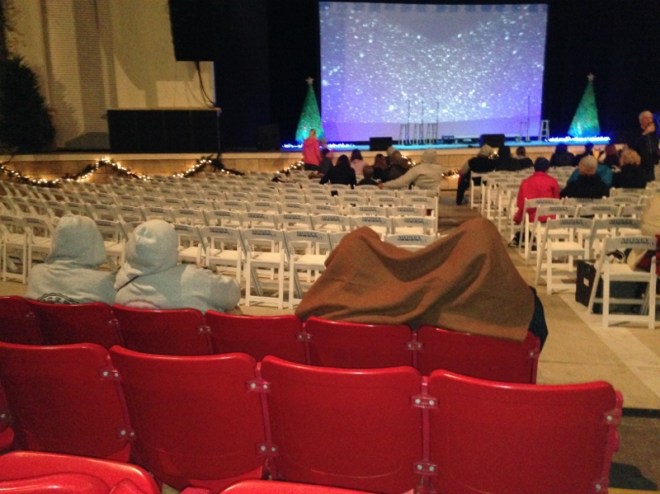 The locals thought 10 degrees below average was darn cold!! Well, so did we.