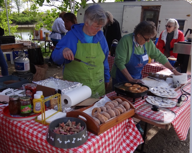 We always seek out yummy doughnuts- have you noticed ?