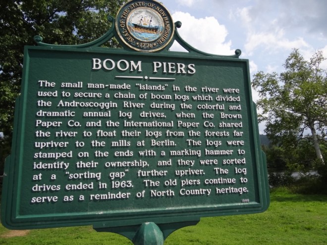 boom pier sign