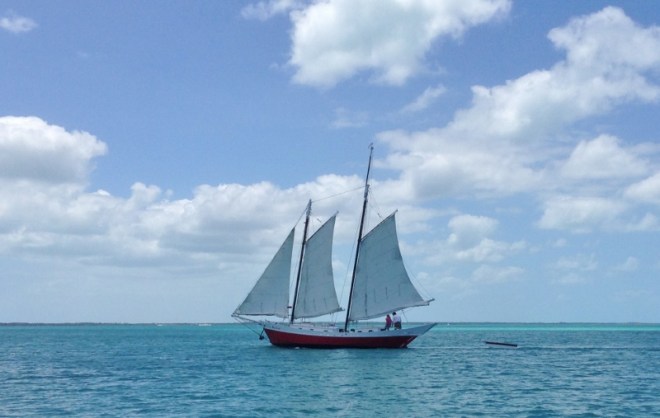 Seen this one a few times in Abacos, very narrow hull, but oh so attractive. Just sailed off their anchor